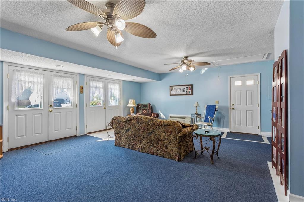 867 Belvoir Circle Newport News VA 23608