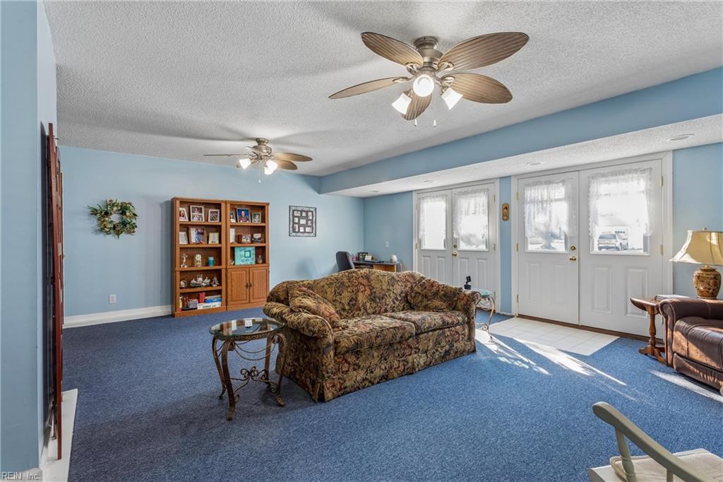 867 Belvoir Circle Newport News VA 23608