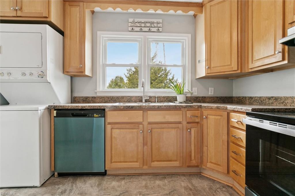 5 Rugby Road Newport News VA 23606