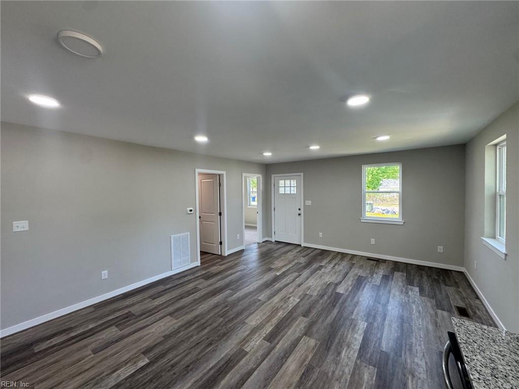 655 Ellen Road Newport News VA 23605
