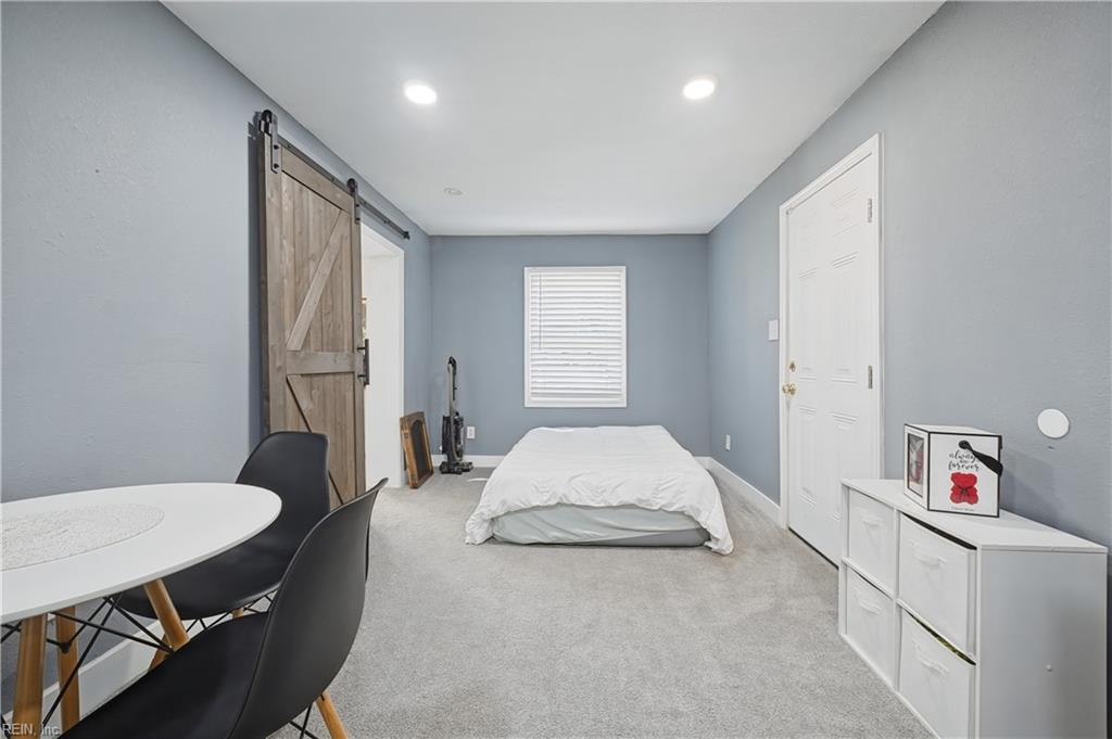 121 Delmar Lane Newport News VA 23602