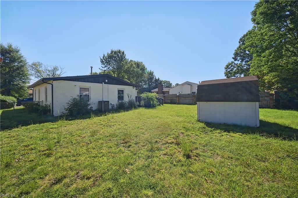 121 Delmar Lane Newport News VA 23602