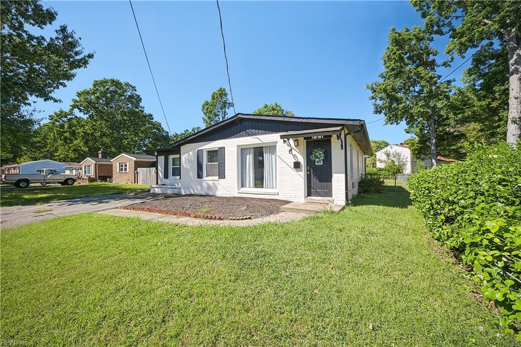 121 Delmar Lane Newport News VA 23602