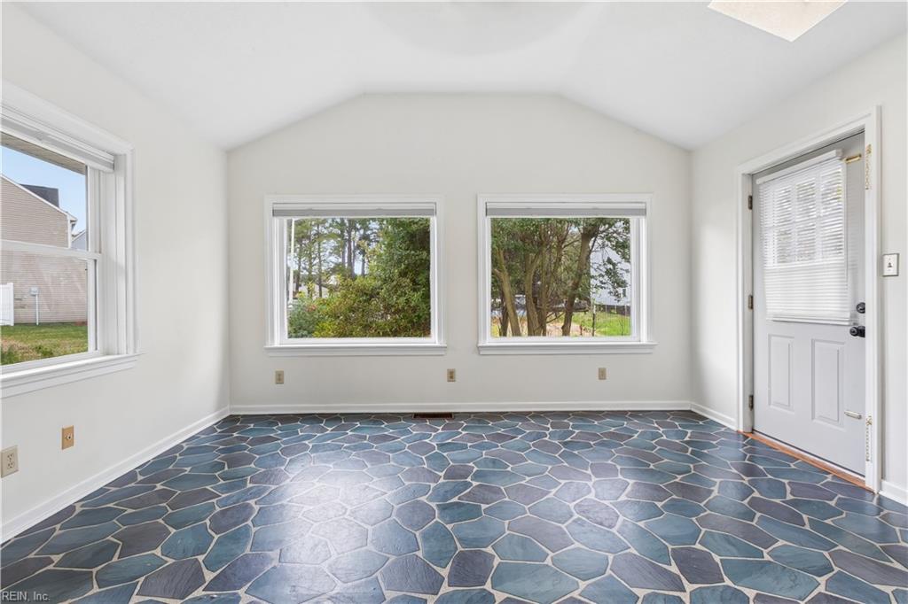 15 Heather Lane Newport News VA 23606