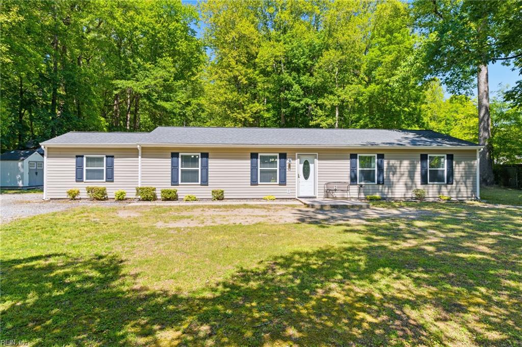 6571 Lake View Drive Gloucester VA 23061