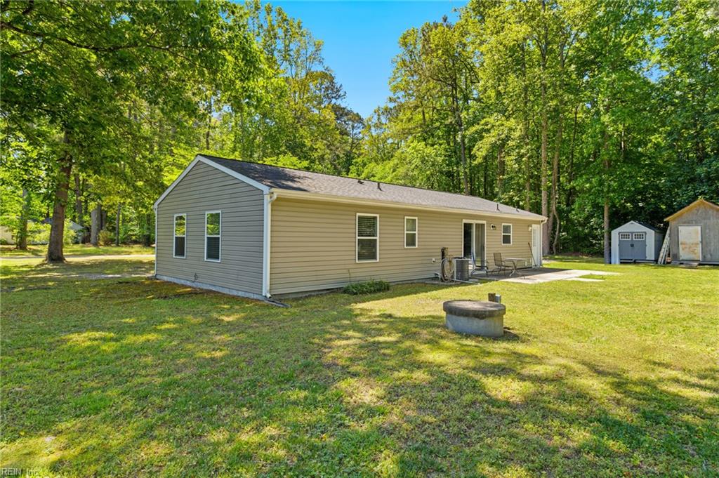 6571 Lake View Drive Gloucester VA 23061