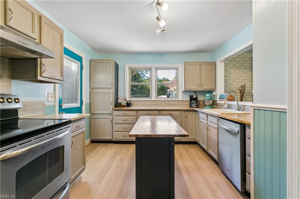 555 Blount Point Road Newport News VA 23606
