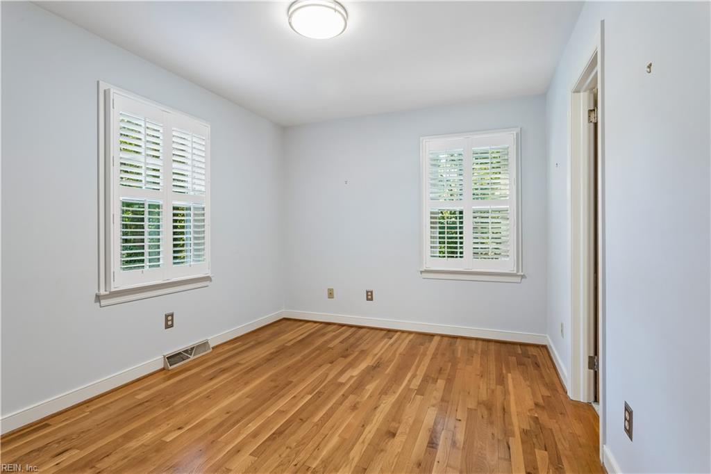 11 Royall Place Newport News VA 23606