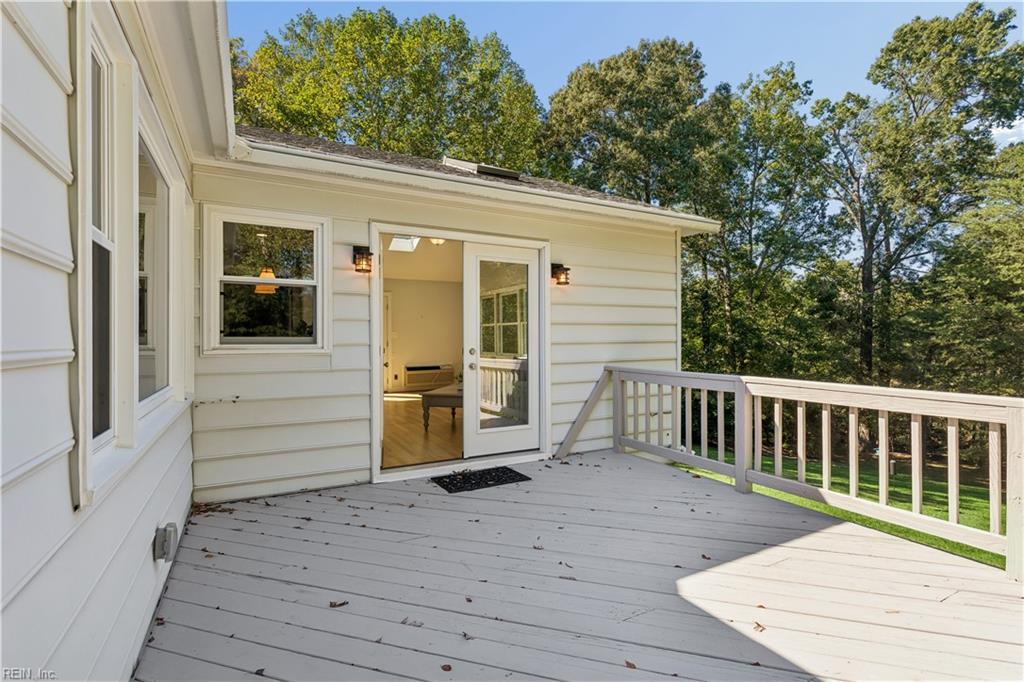 11 Royall Place Newport News VA 23606