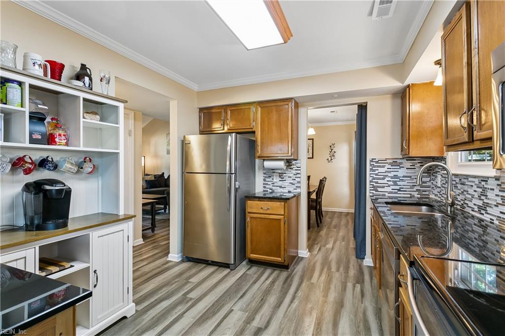170 Robinhood Lane Newport News VA 23602