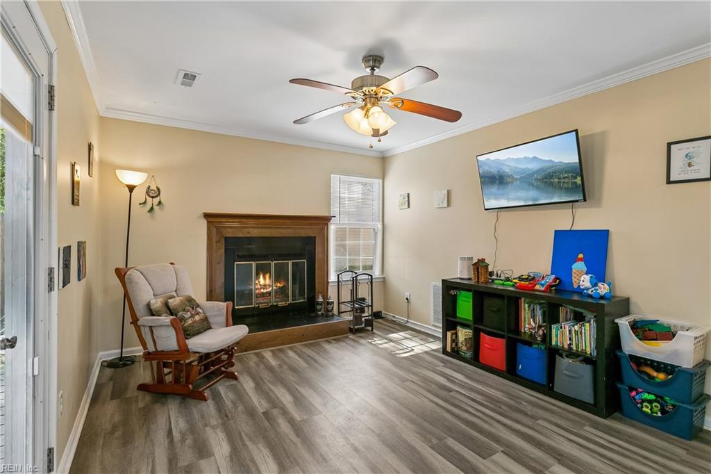 170 Robinhood Lane Newport News VA 23602