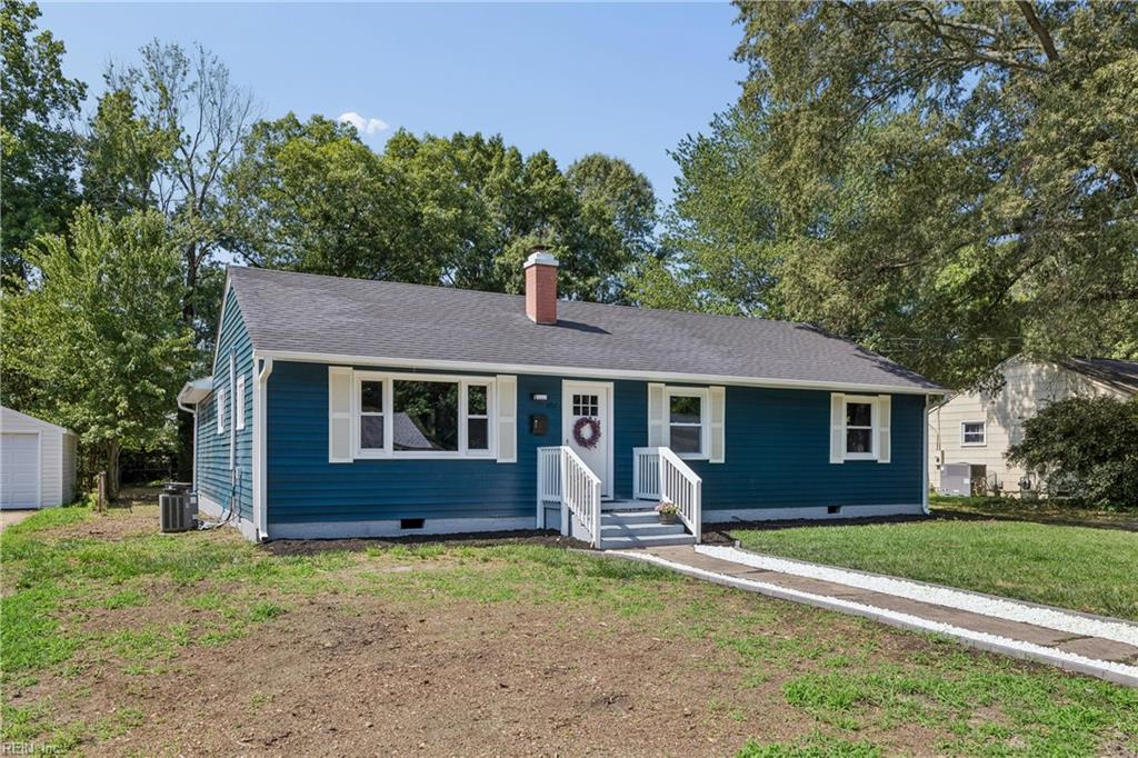 202 Woodhaven Road Newport News VA 23608
