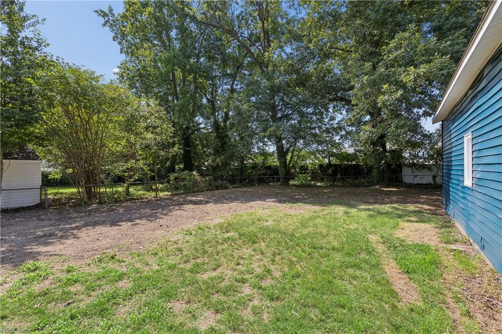202 Woodhaven Road Newport News VA 23608