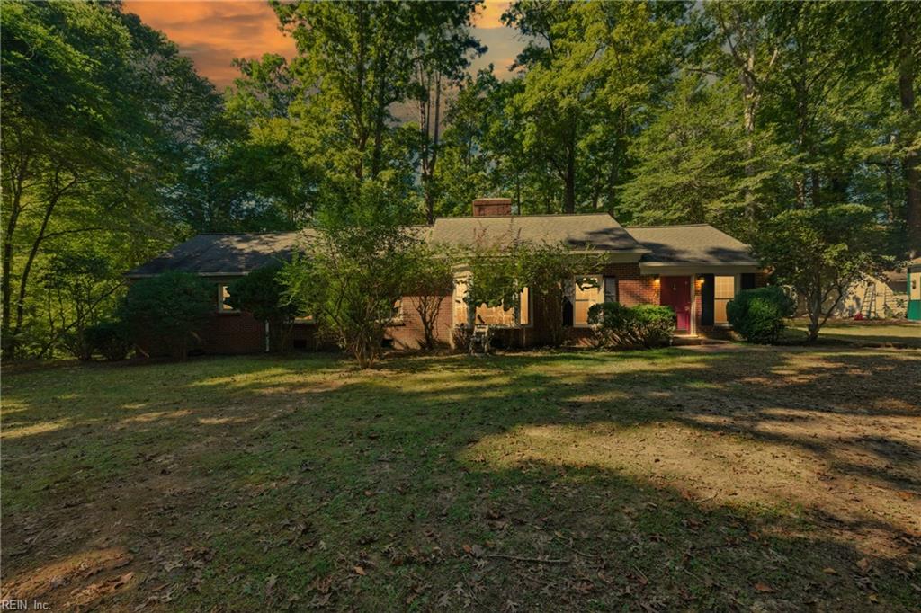 4932 John Tyler Highway Williamsburg VA 23188