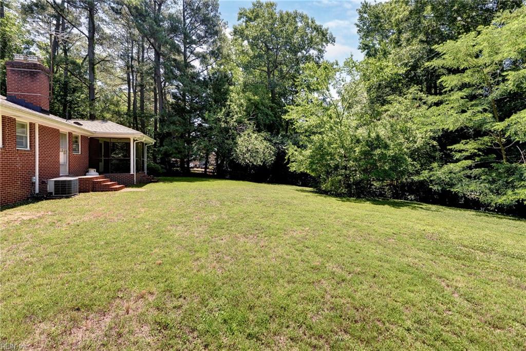 18 Owens Road Newport News VA 23602