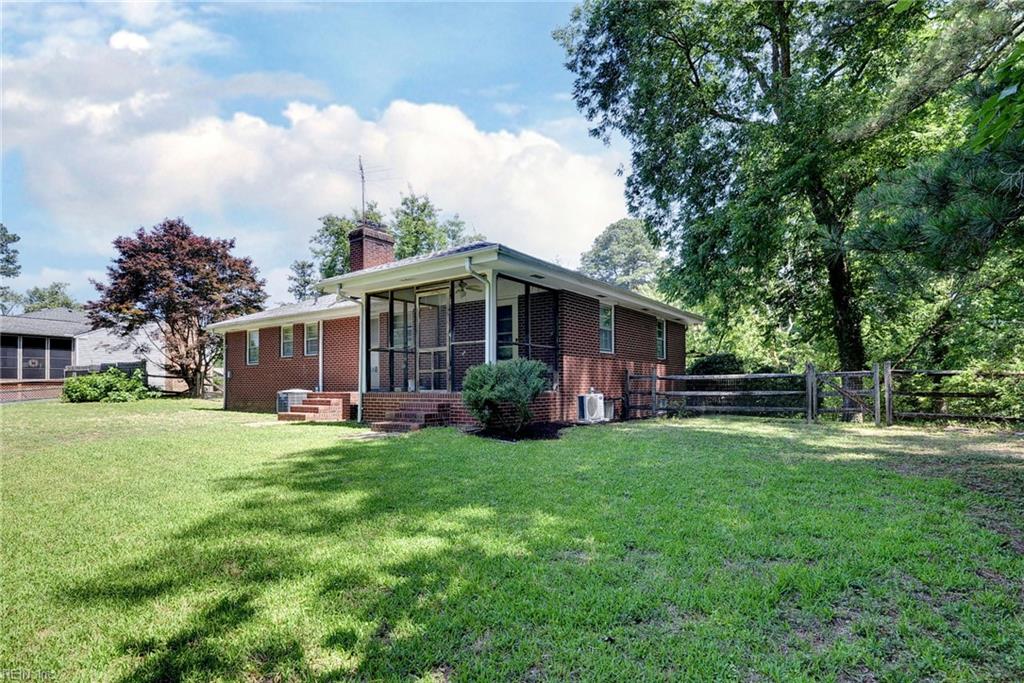 18 Owens Road Newport News VA 23602
