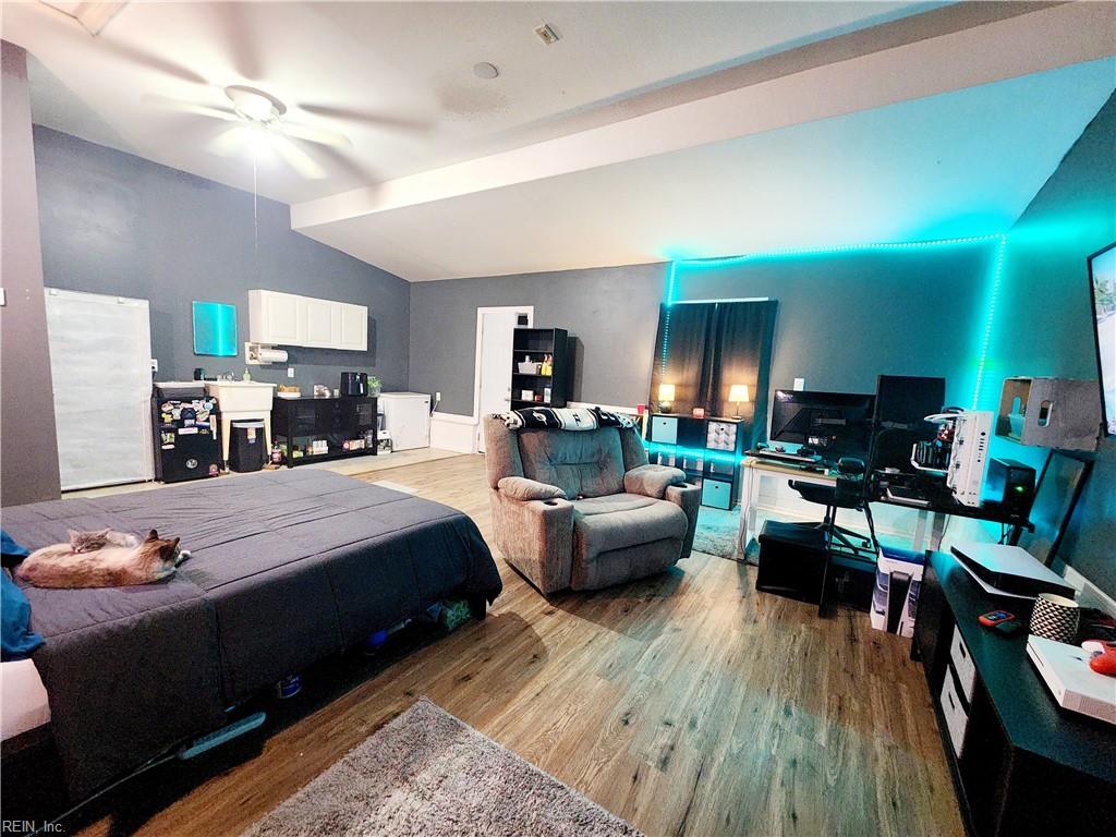 684 Harpersville Road Newport News VA 23601