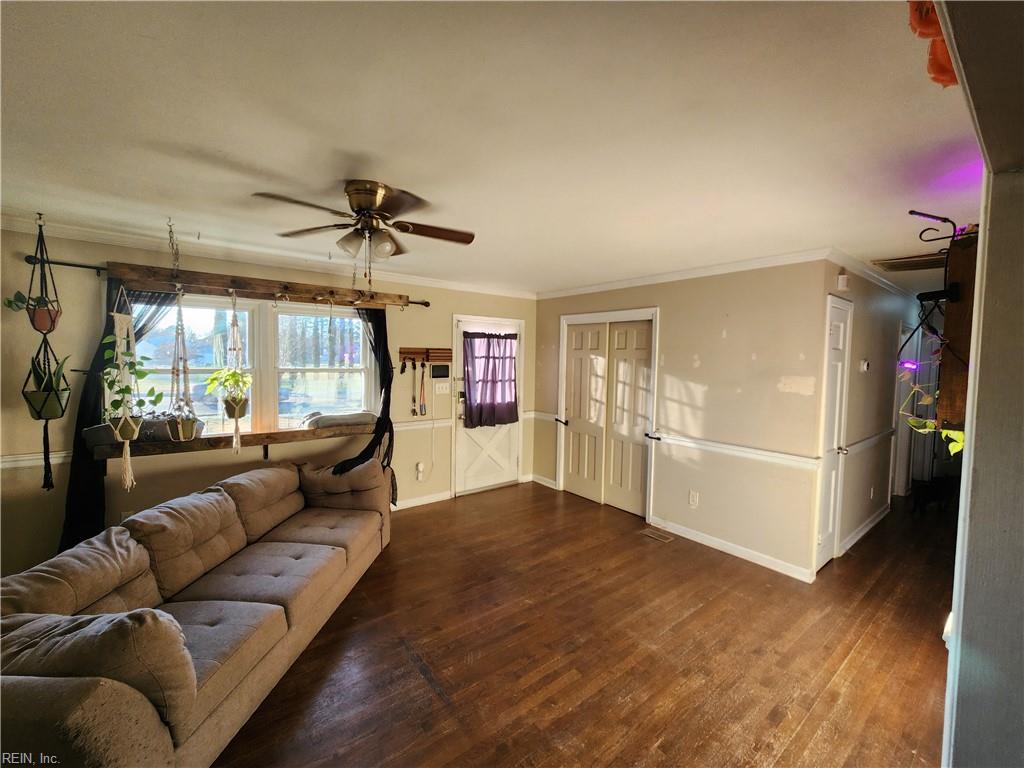 684 Harpersville Road Newport News VA 23601