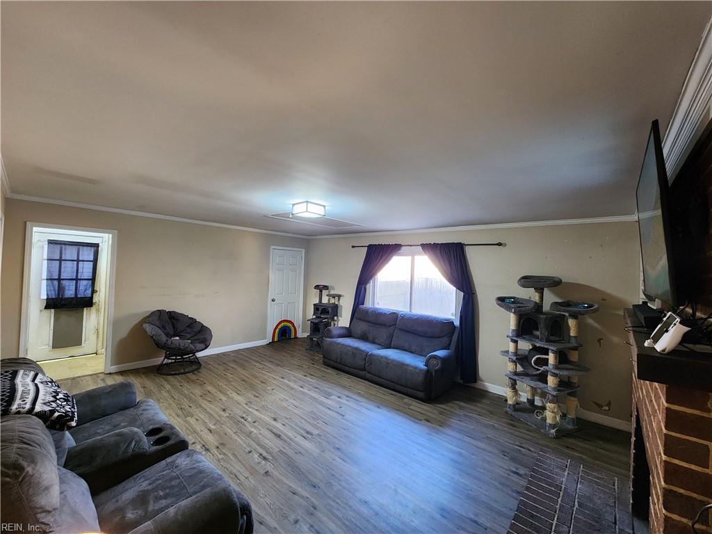 684 Harpersville Road Newport News VA 23601