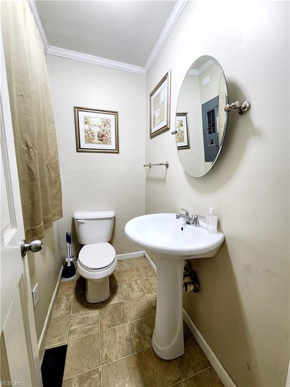 684 Harpersville Road Newport News VA 23601