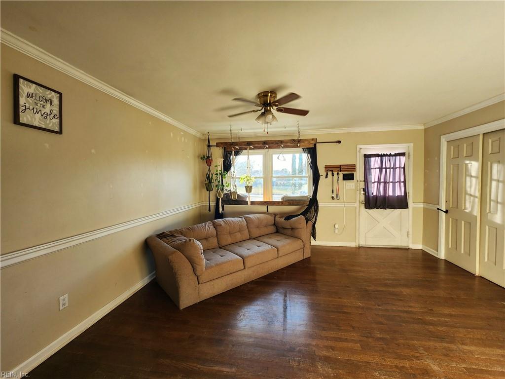 684 Harpersville Road Newport News VA 23601