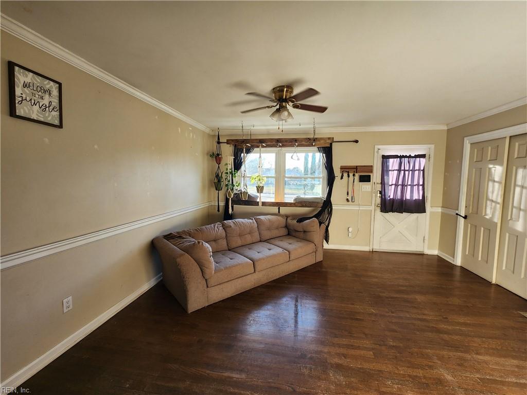 684 Harpersville Road Newport News VA 23601