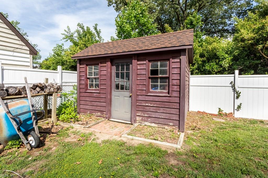 87 Waterview Drive Newport News VA 23608