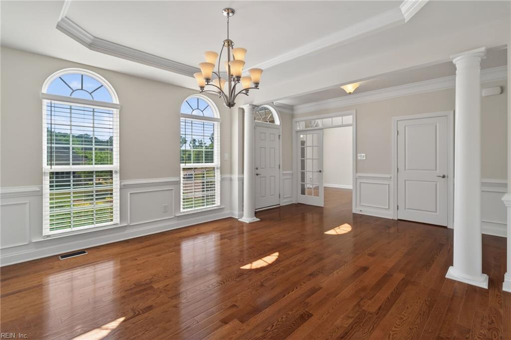 4301 Oak Tree Lane Williamsburg VA 23188