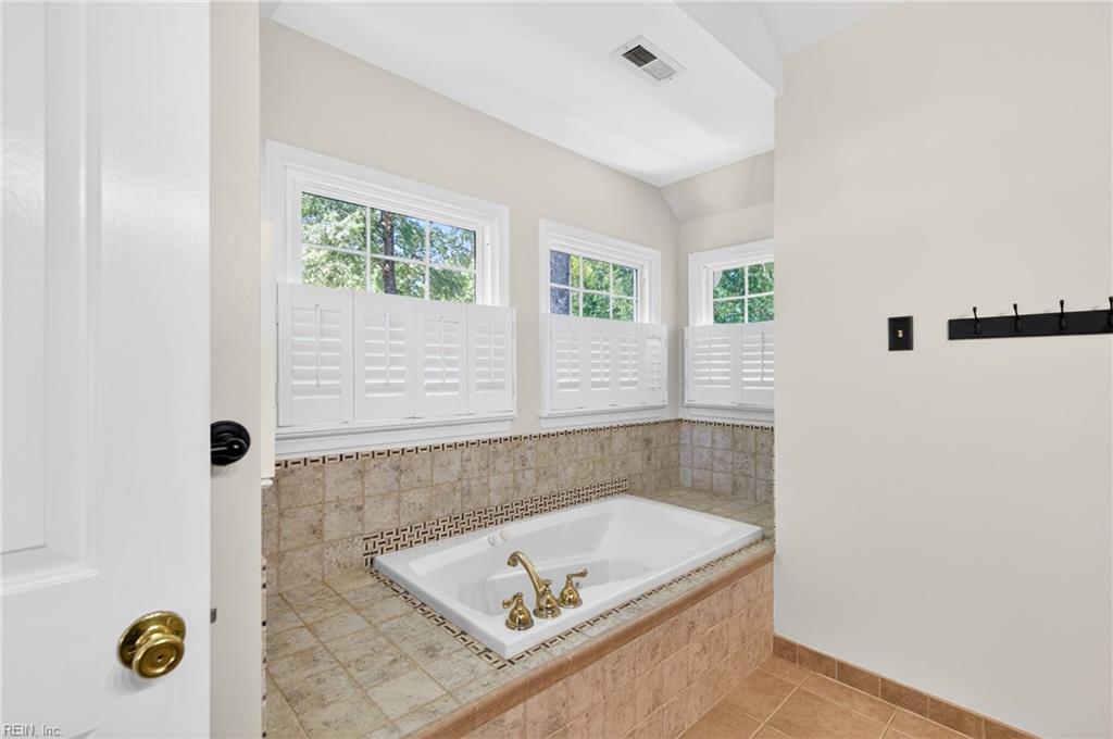 103 W Wedgwood Drive Yorktown VA 23693