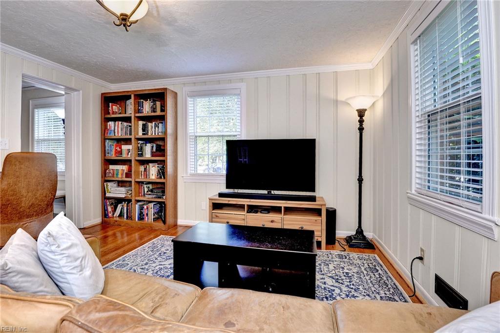 606 River Road Newport News VA 23601