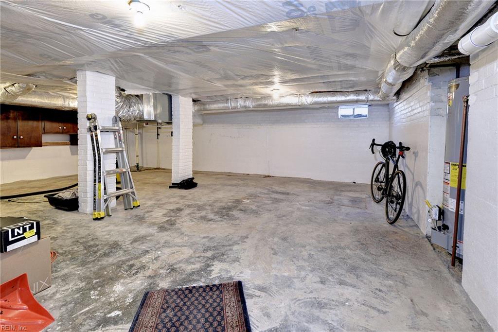 606 River Road Newport News VA 23601
