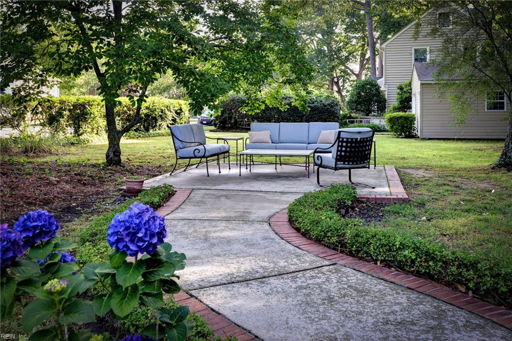 606 River Road Newport News VA 23601