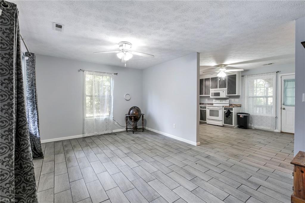 3931 Crosscreek Lane Gloucester VA 23061