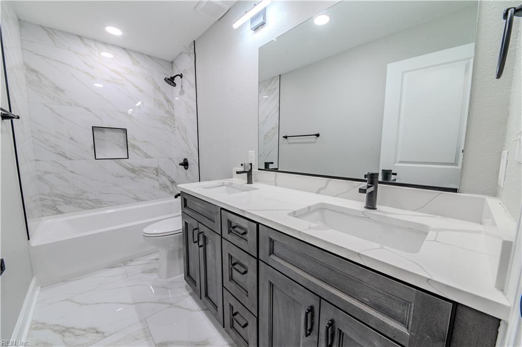 7673 Riverwatch Drive Gloucester VA 23061