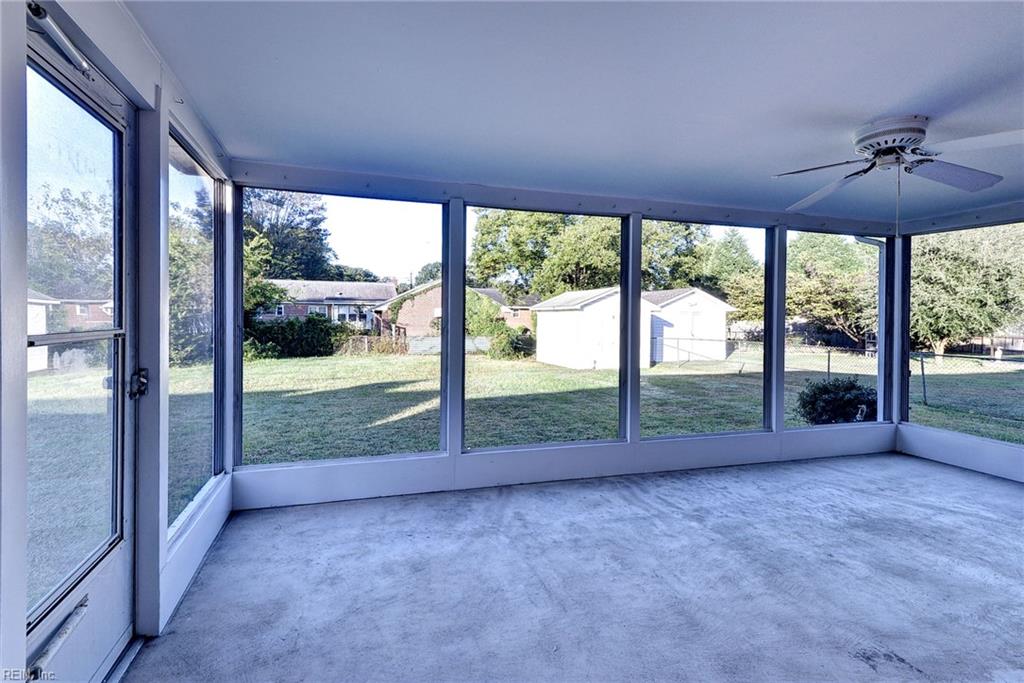 10 Calvert Drive Newport News VA 23601