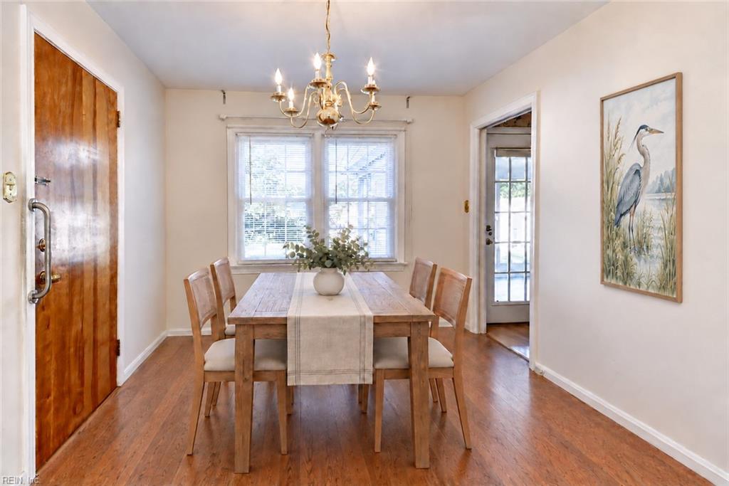 10 Calvert Drive Newport News VA 23601