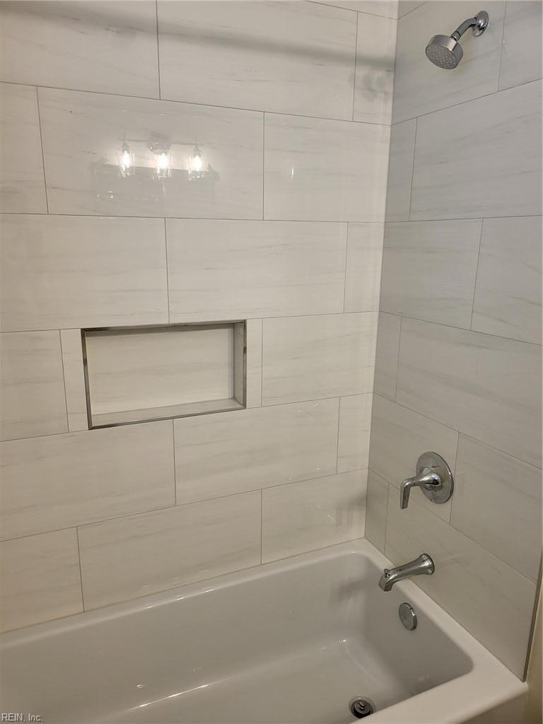 120 Schooner Drive Newport News VA 23602