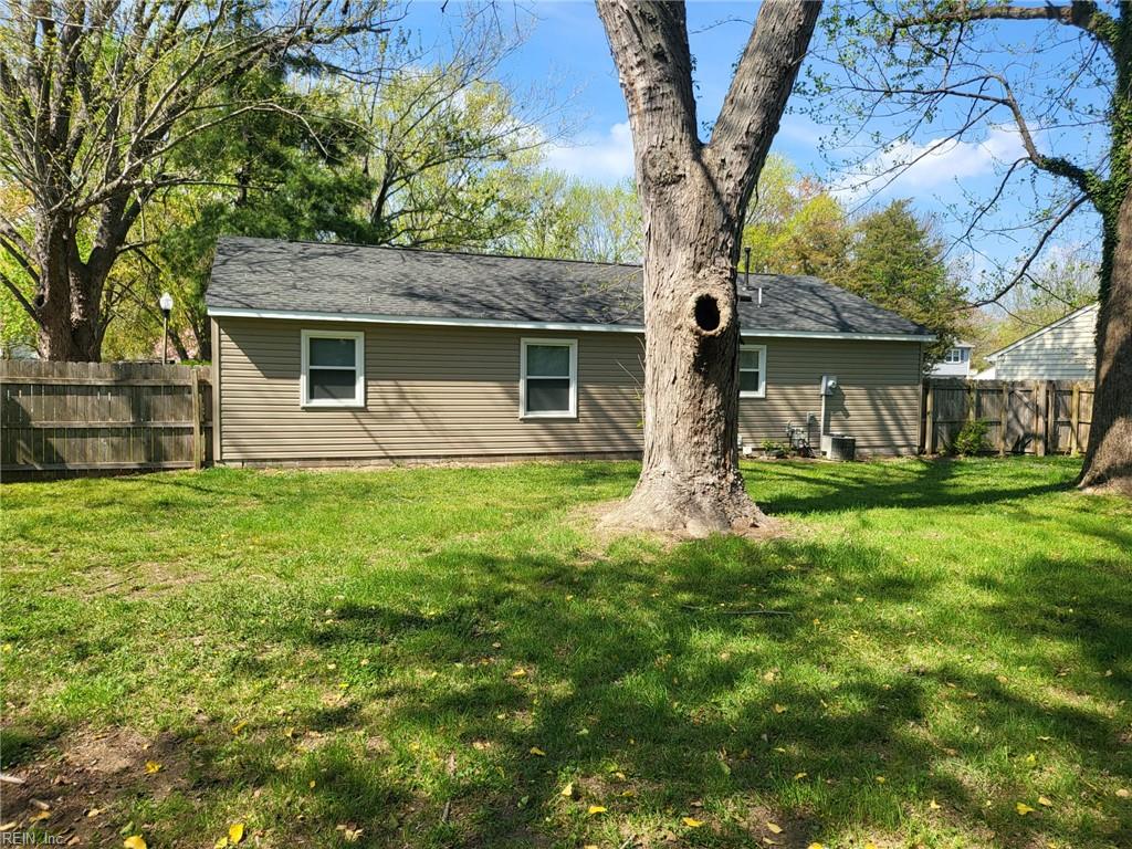 120 Schooner Drive Newport News VA 23602
