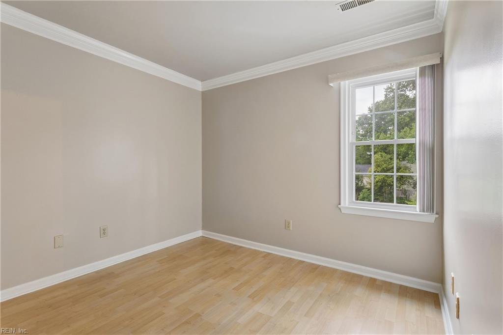 2107 Village Green Parkway Newport News VA 23602