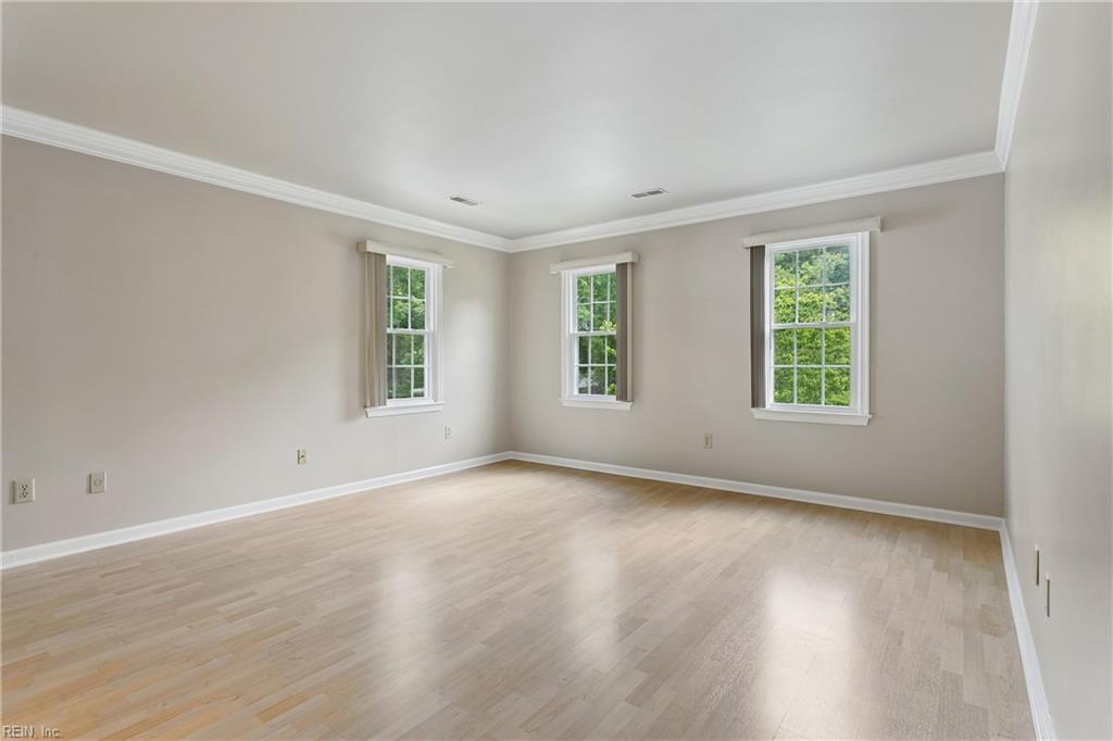 2107 Village Green Parkway Newport News VA 23602