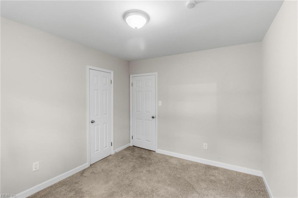 206 Beechwood Drive Yorktown VA 23692