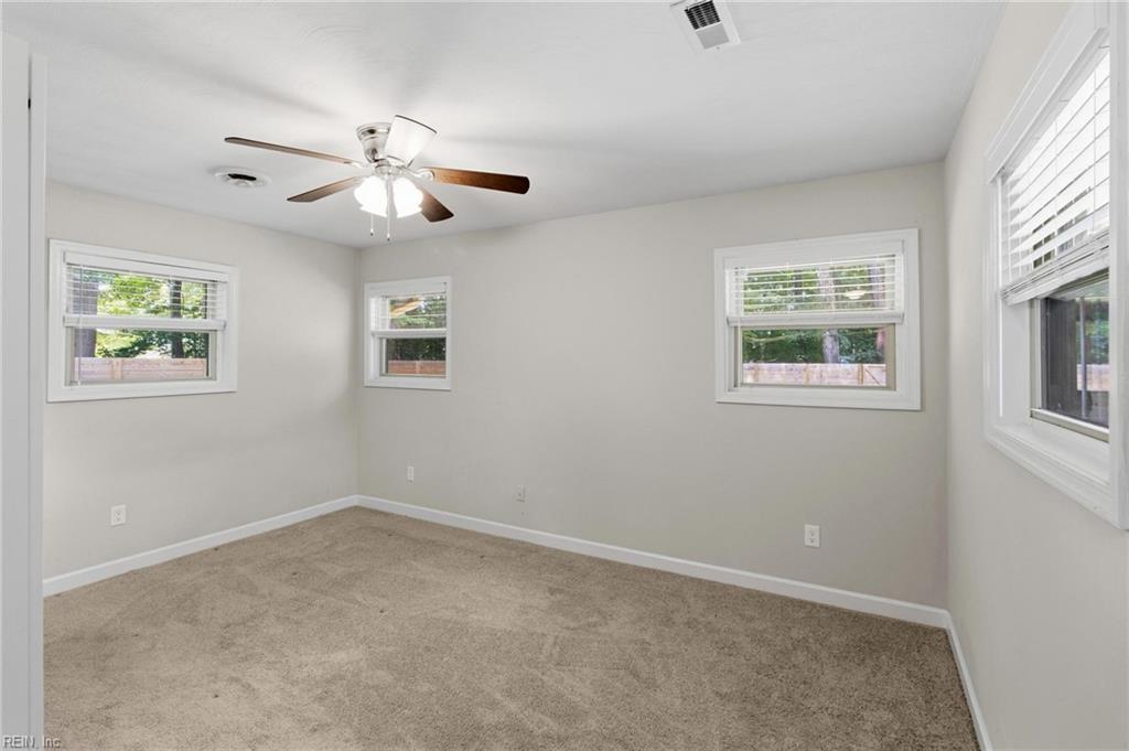 206 Beechwood Drive Yorktown VA 23692