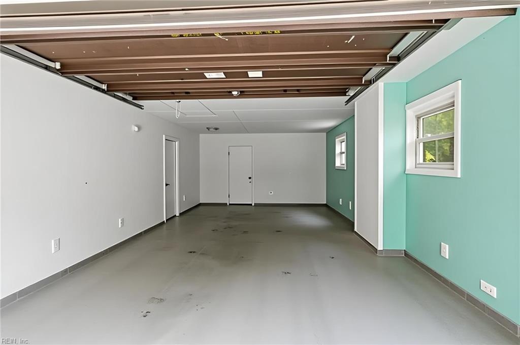 206 Beechwood Drive Yorktown VA 23692