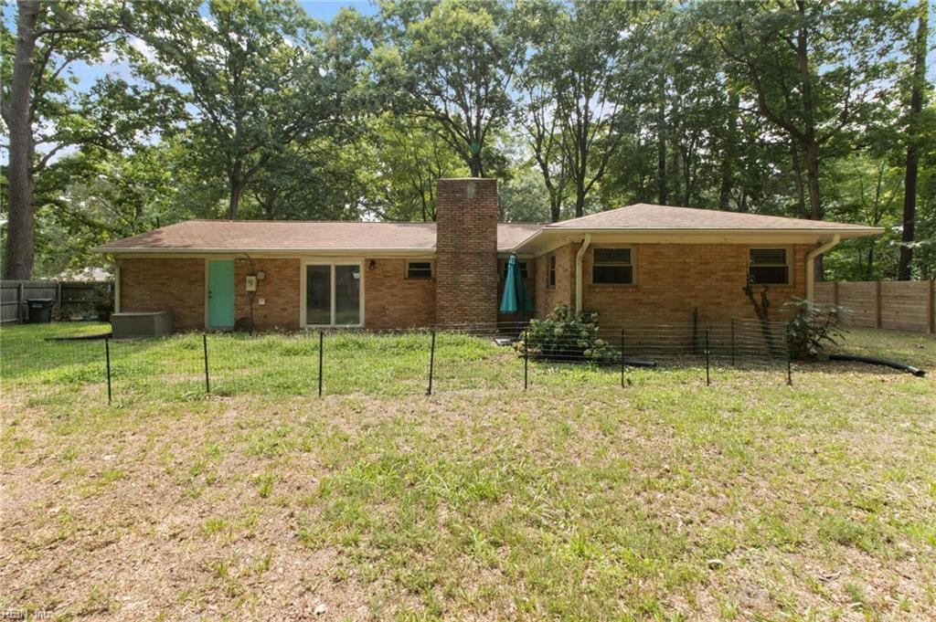 206 Beechwood Drive Yorktown VA 23692