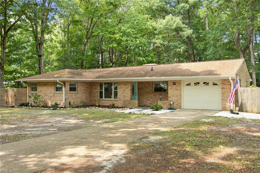 206 Beechwood Drive Yorktown VA 23692