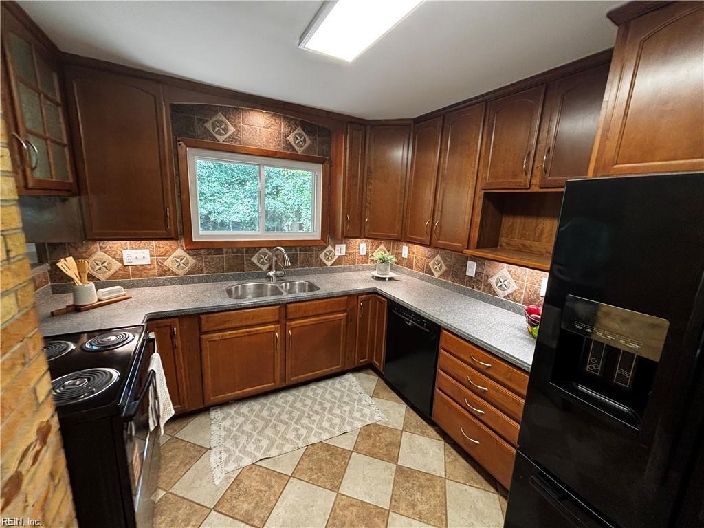 301 Woodroof Road Newport News VA 23606
