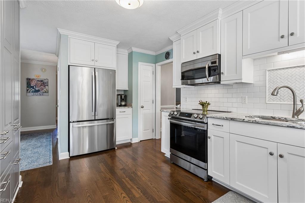 107 Allen Harris Drive Yorktown VA 23692