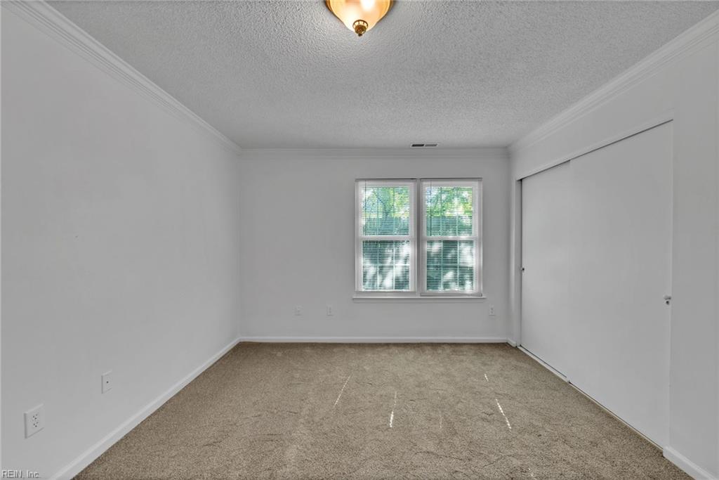 277 Town Pointe Way Newport News VA 23601