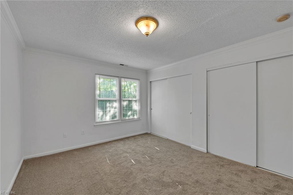 277 Town Pointe Way Newport News VA 23601