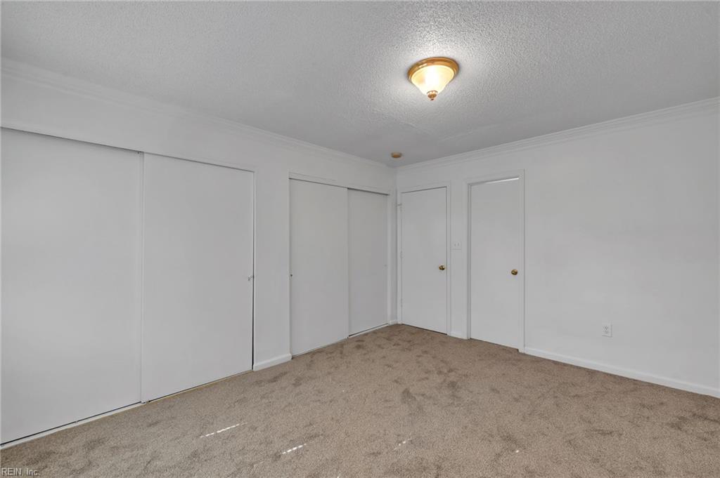 277 Town Pointe Way Newport News VA 23601